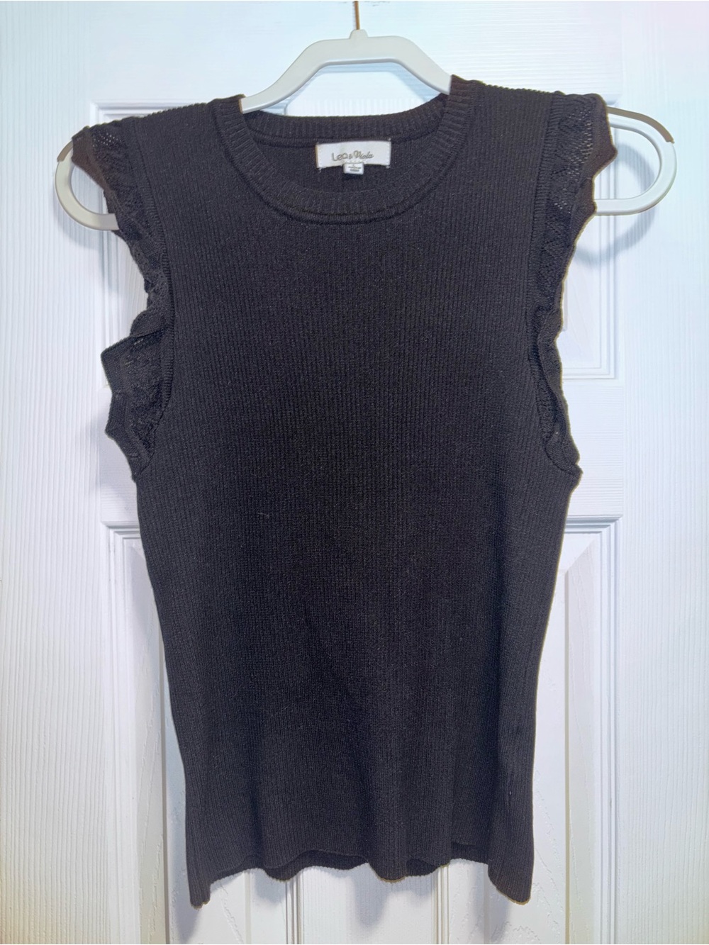 Lea & Viola Black Ruffle-Trim Knit Tank